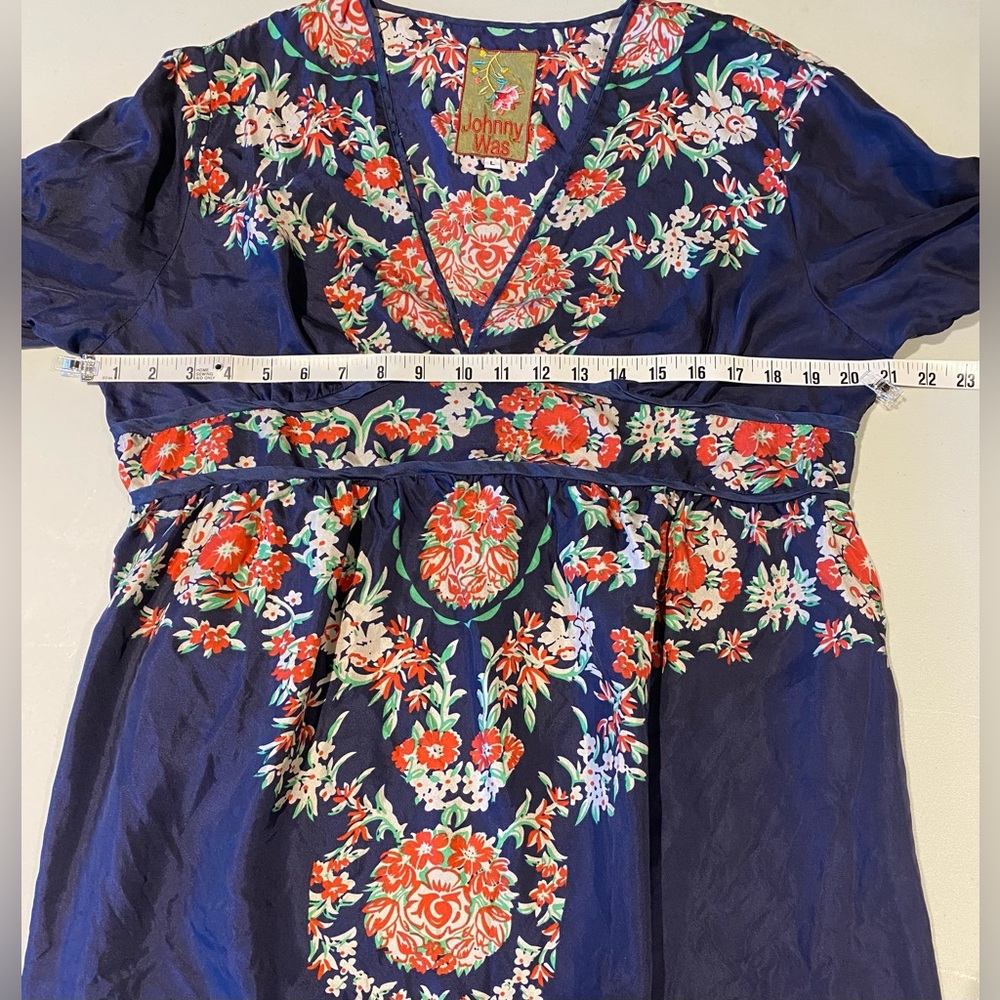 Johnny Was Navy Blue Floral-Print Tunic, size L - Picture 4 of 8